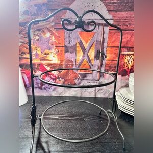 Longaberger Foundry Collection Wrought Iron Two Pie Server Stand.